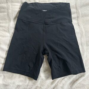 Aritzia TNA Biker Shorts